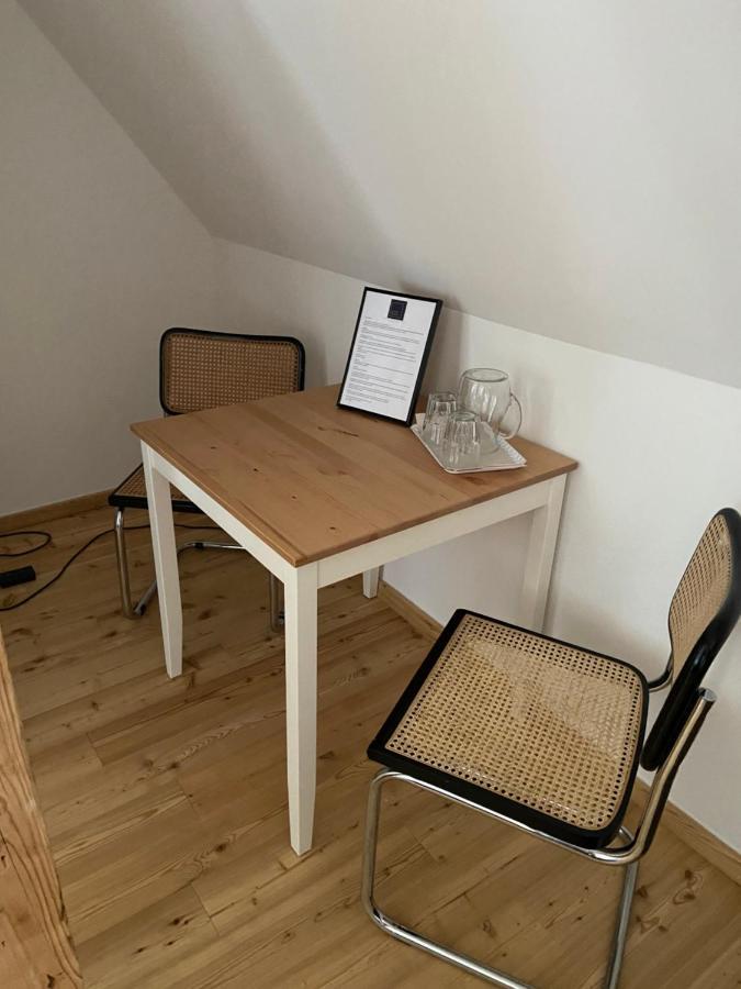Apartmentz - Zimmervermietung Sankt Peter ob Judenburg Bagian luar foto